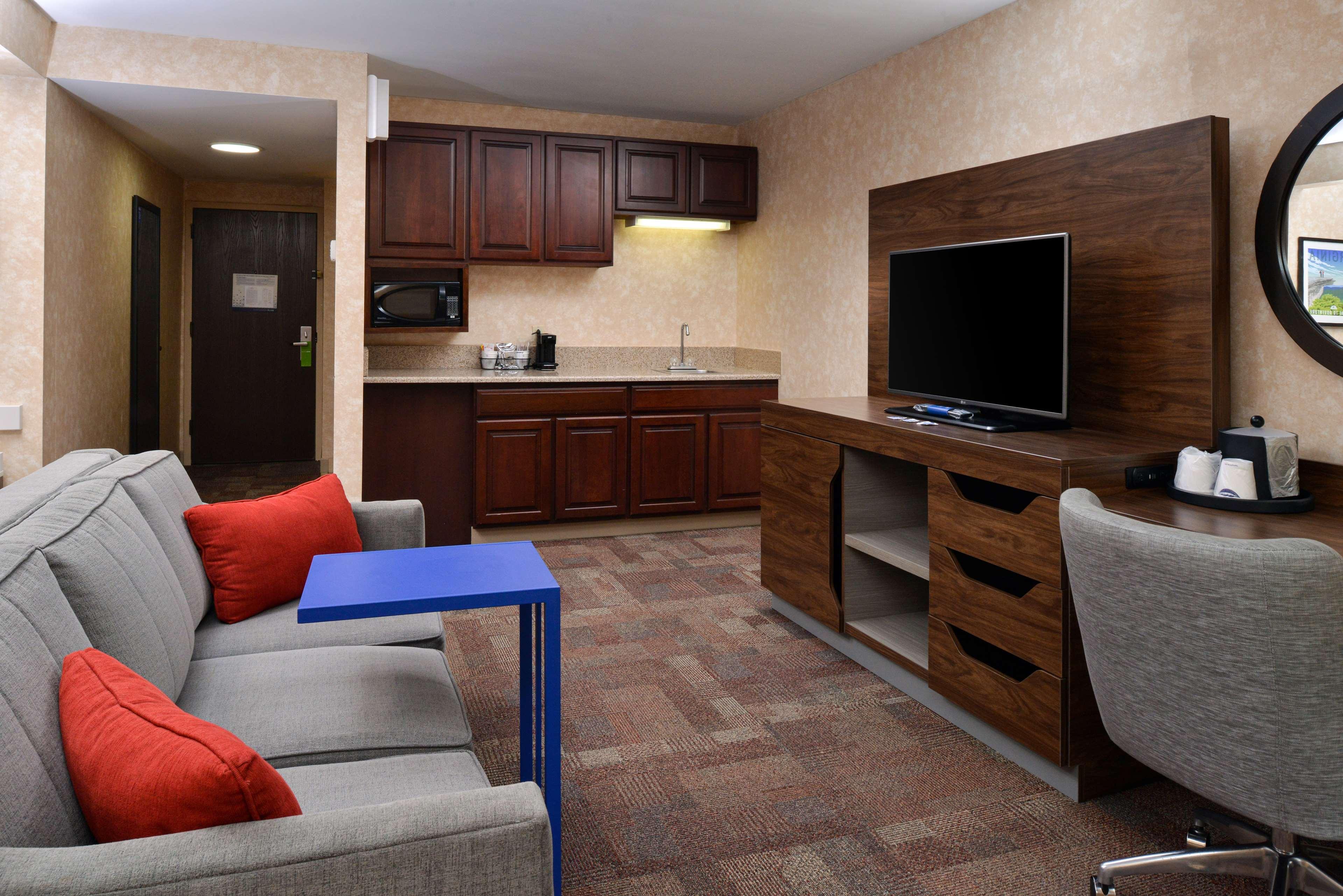 Hampton Inn Wytheville Buitenkant foto