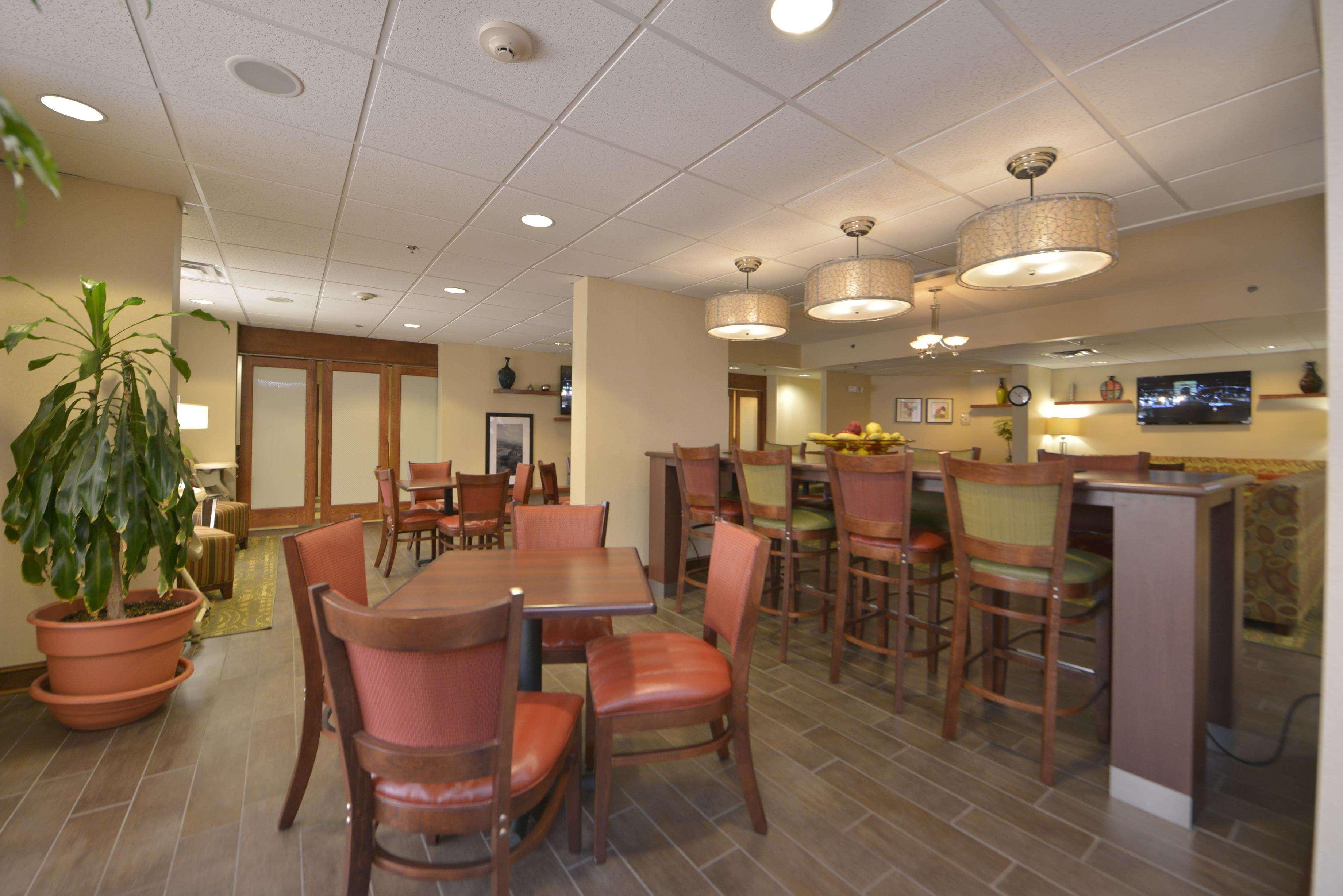 Hampton Inn Wytheville Buitenkant foto