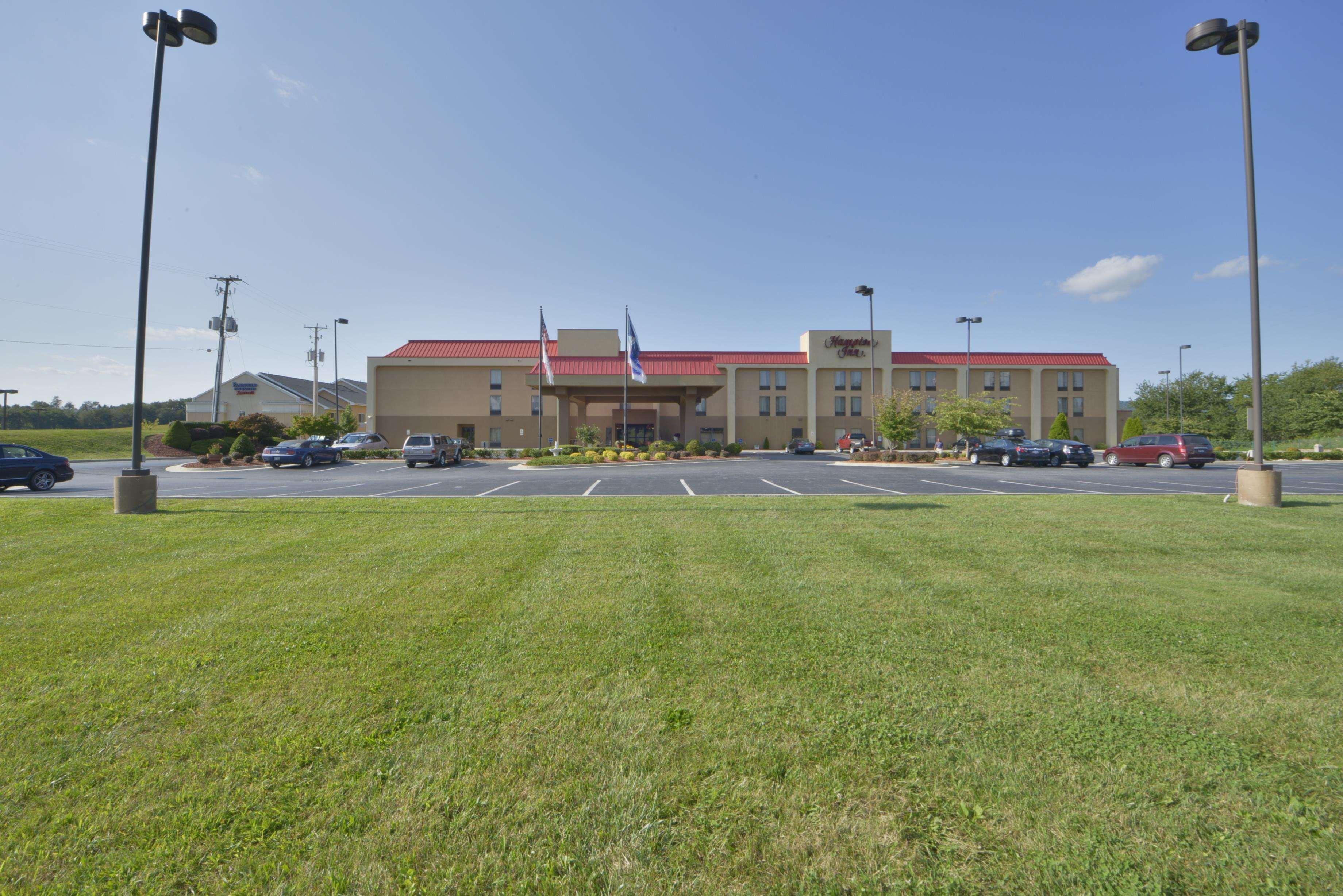Hampton Inn Wytheville Buitenkant foto