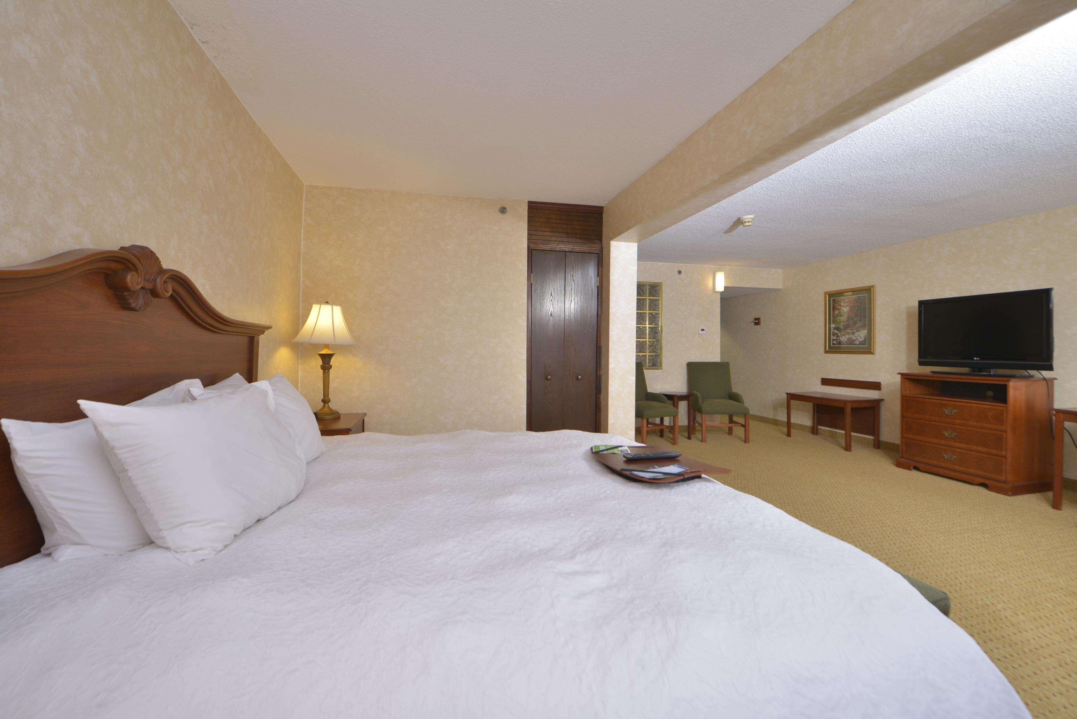 Hampton Inn Wytheville Buitenkant foto