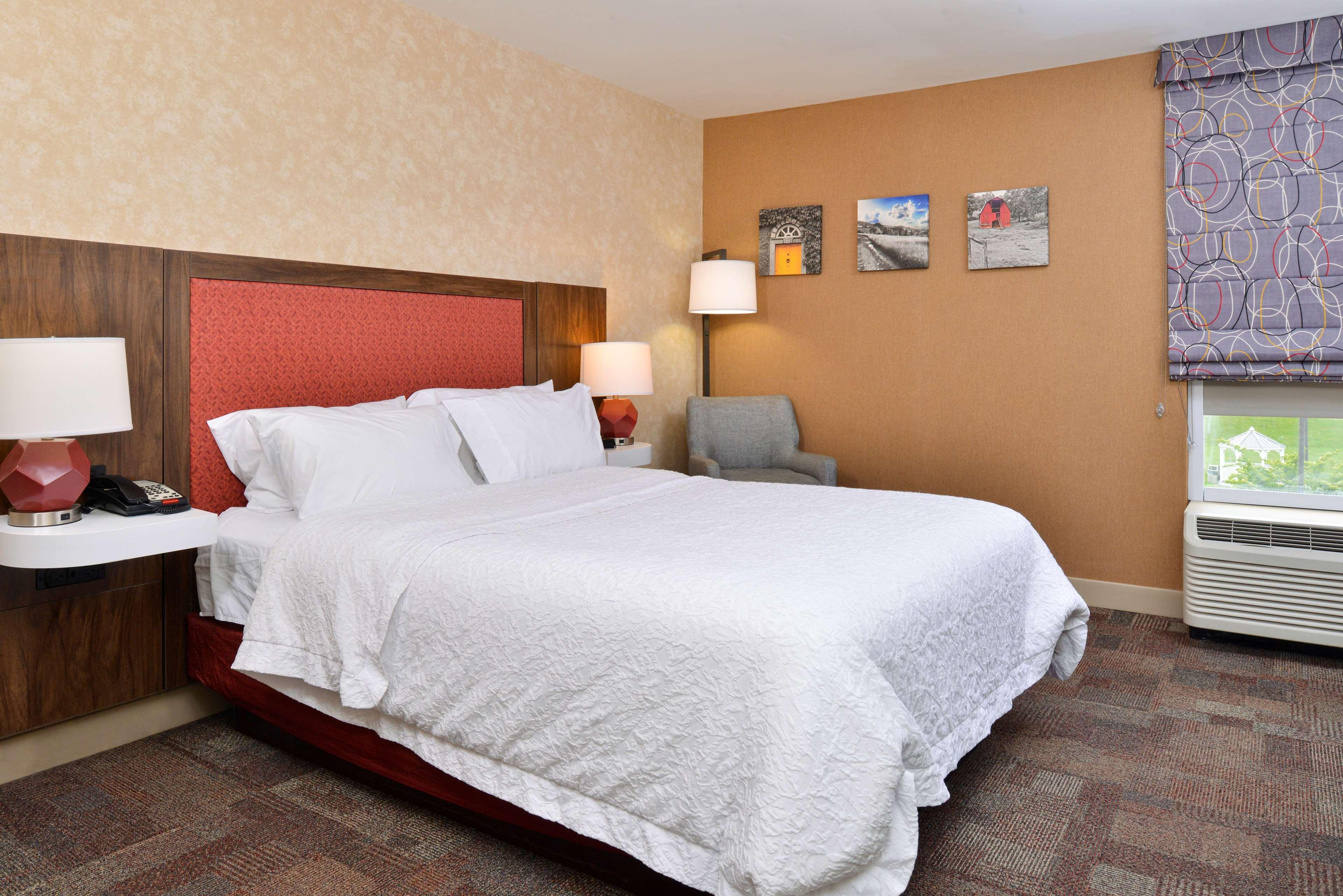 Hampton Inn Wytheville Buitenkant foto