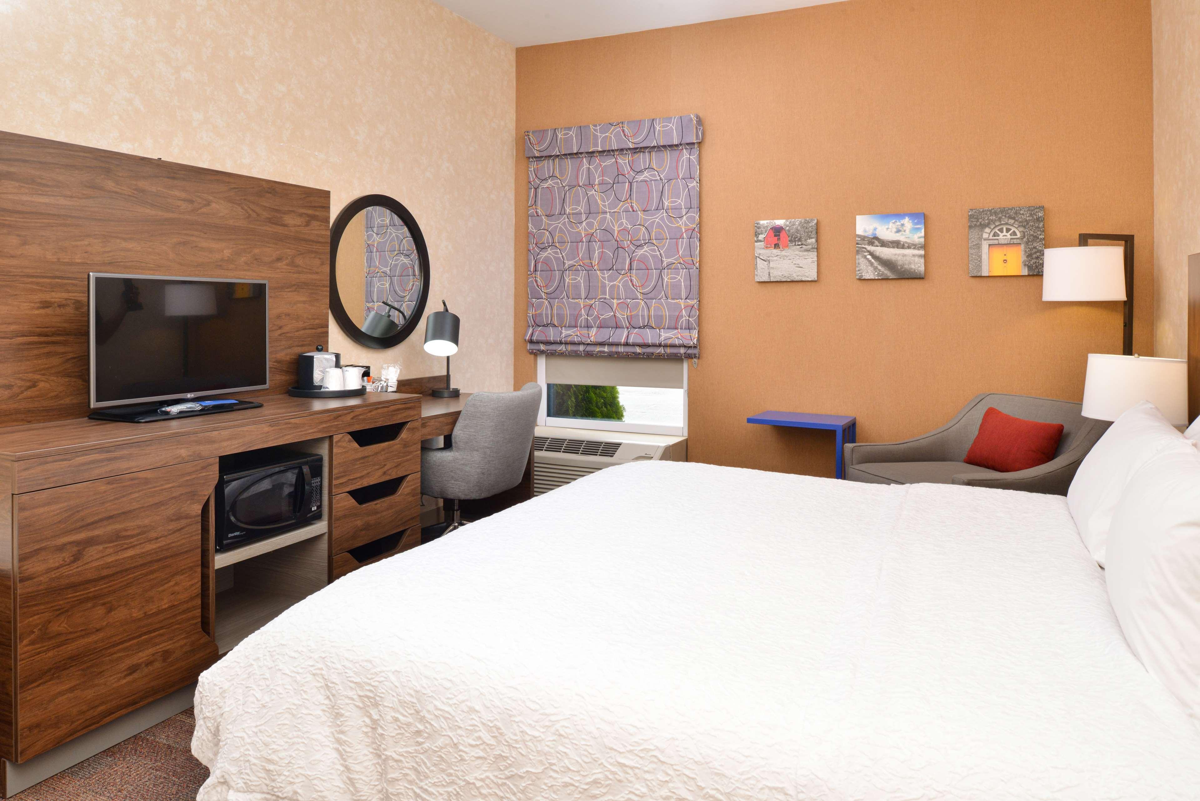 Hampton Inn Wytheville Buitenkant foto