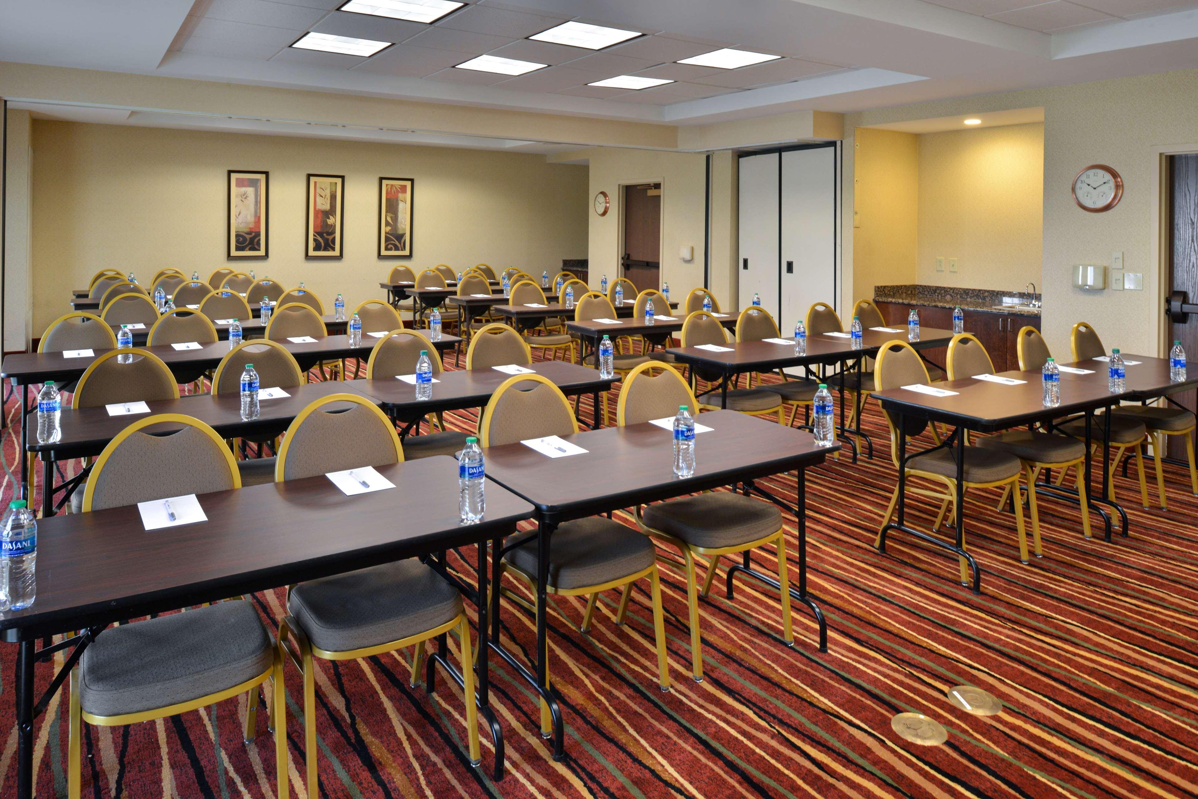 Hampton Inn Wytheville Buitenkant foto