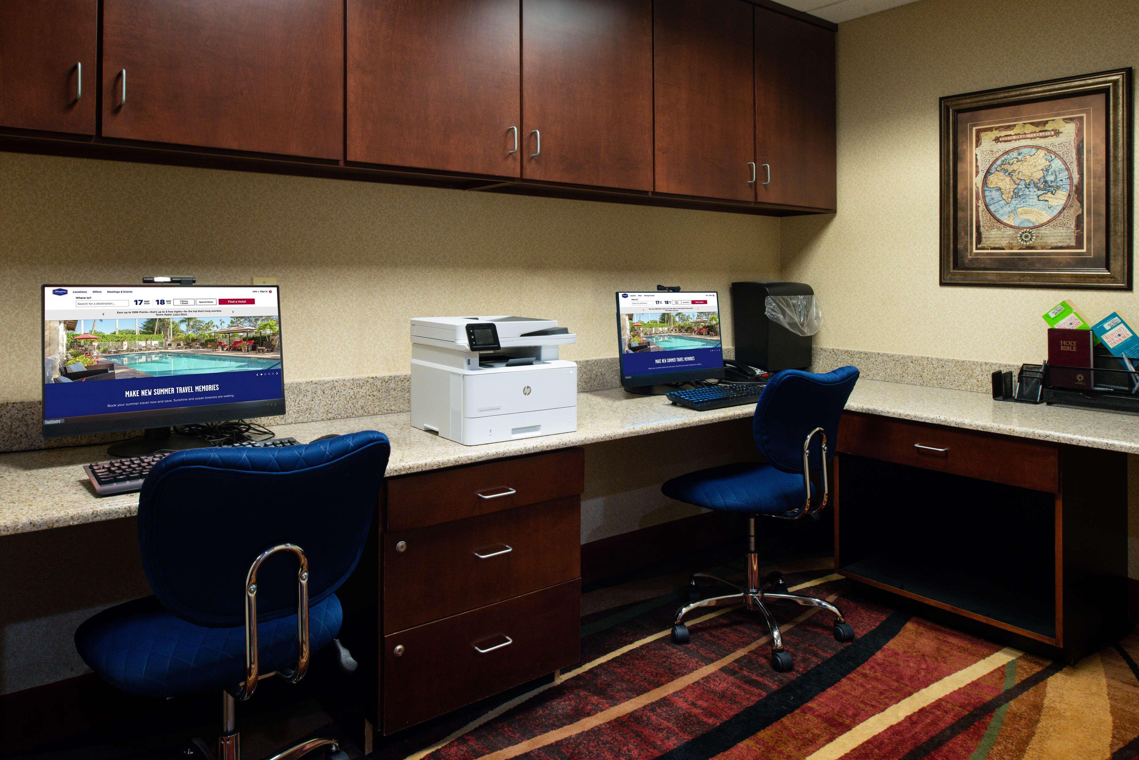 Hampton Inn Wytheville Buitenkant foto