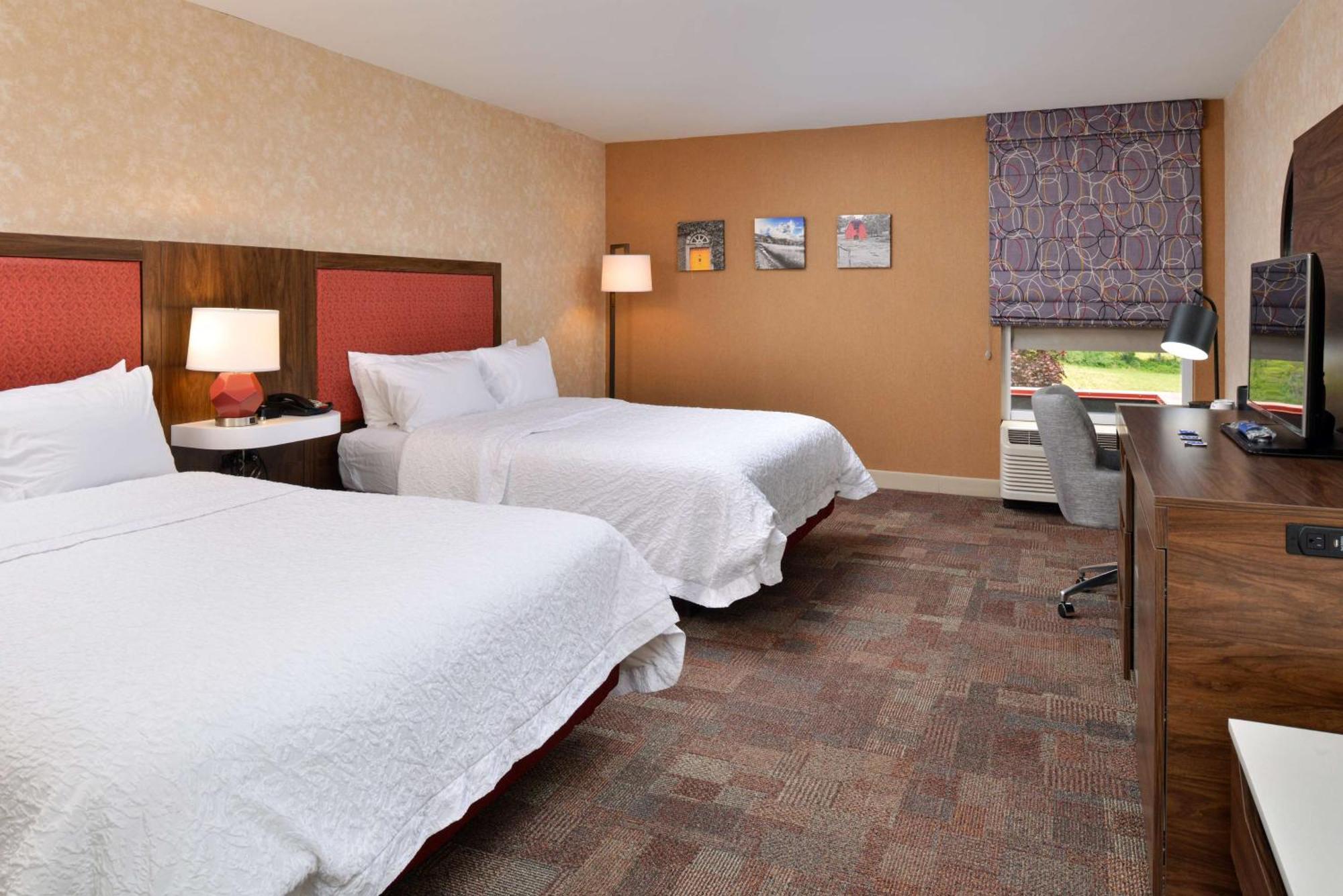 Hampton Inn Wytheville Buitenkant foto